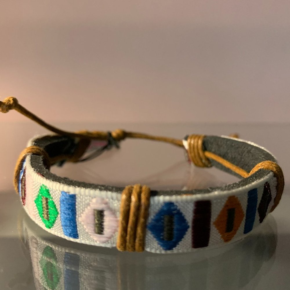 Paparazzi Textile Trendsetter Multi Bracelet with Sliding Knot Closure